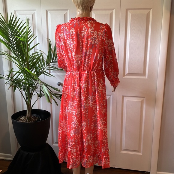 “ 1 XL NWT Red V Neck Floral Midi Dress “ - Picture 10 of 10